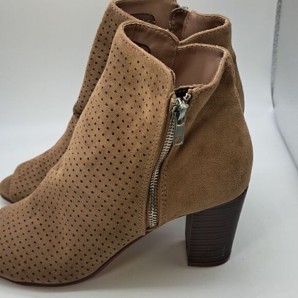 Francesca Women’s New Boot Open Toe Bootie Perforated Faux Suede Zipper Size 8.5 - Picture 3 of 10